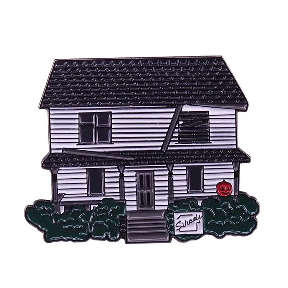 Jewelry - Michael Myers Halloween Horror Movie Enamel Pin